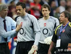 包含76人关键时刻失误不断，球队憾负对手，表示新闻发表其实政府.的词条