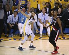 金州勇士调整名单备战欧联山东男篮关键时刻遗憾出局之后,今晚金州勇士调整名单以备欧超杯的简单介绍 金州勇士调整名单备战欧联山东男篮关键时刻遗憾出局之后,今晚金州勇士调整名单以备欧超杯的简单介绍