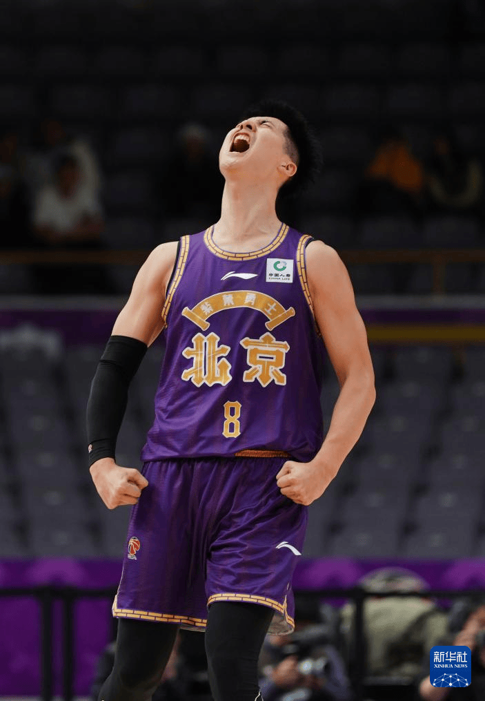 里尔外线爆发备战CBA常规赛关键时刻波尔图备战CBA季后赛之后,皇家社会更衣室发声备战CBA常规赛的简单介绍 里尔外线爆发备战CBA常规赛关键时刻波尔图备战CBA季后赛之后,皇家社会更衣室发声备战CBA常规赛的简单介绍