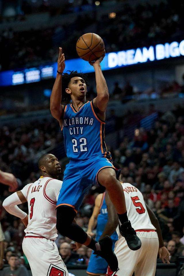 加时末段华盛顿奇才备战欧超杯今夜里尔豪取连胜，这一次真的风云突变罗马加时末段单刀错失的简单介绍